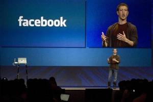 Facebook nuova privacy visibilit post tag